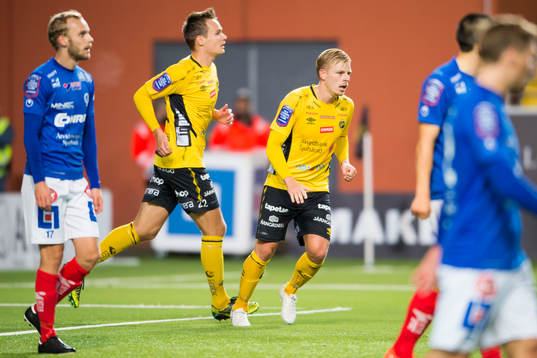 Elfsborgs Per Frick jublar
