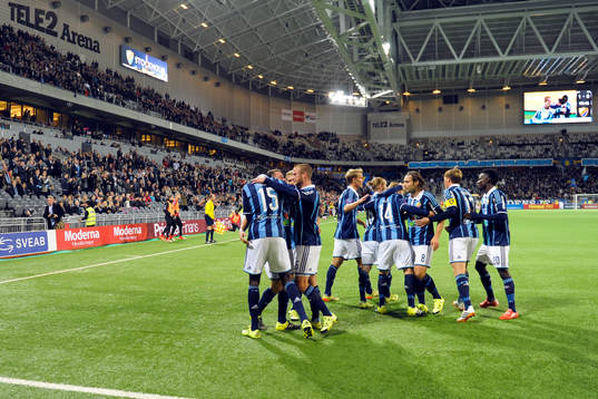 Djurgårdens Kerim Mrabti jublar