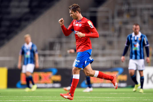 Helsingborgs Arnór Smárason jublar