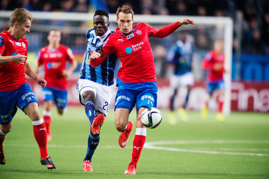 Djurgårdens Sam Johnson och Helsingborgs Frederik Helstrup