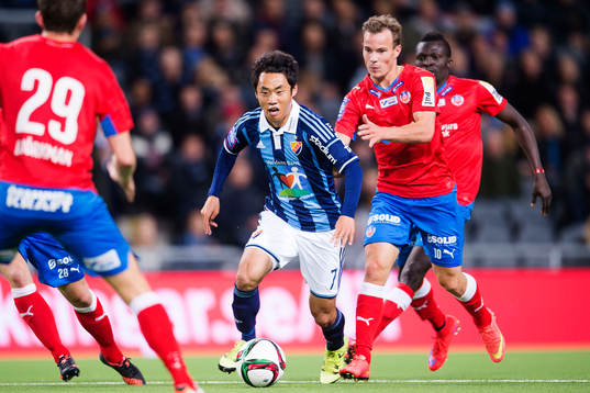 Djurgårdens Seon-Min Moon och Helsingborgs Anton Wede