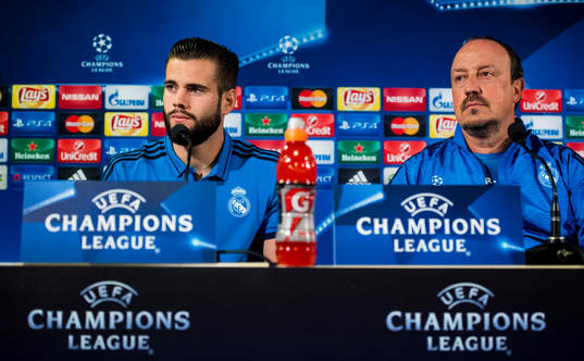 Real Madrids Nacho Monreal och tränare Rafa Benítez
