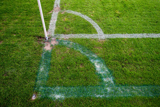 Planens bredd på Swedbank Stadion har krympts med två