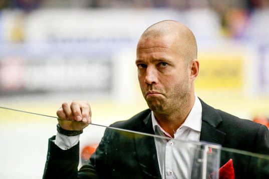 Örebros Johan Tornberg, assisterande tränare deppar