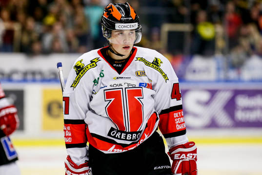 Örebros Joel Mustonen jublar
