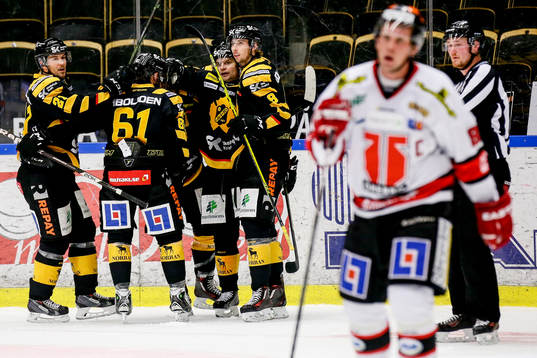 Skellefteås Jimmie Ericsson , Fredrik Lindgren , Janne