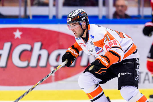Karlskronas  Riley Holzapfel