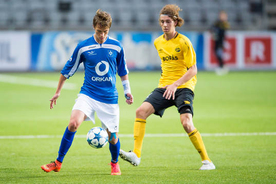 Stjarnans Kristofer Kristinsson och Elfsborgs Christopher