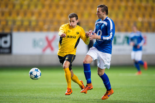 Elfsborgs Arian Kabashi och Stjarnans Arnar Steinn Hanson