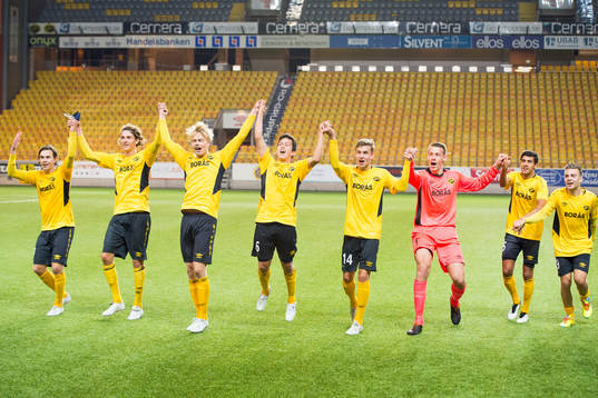 Elfsborgs spelare jublar
