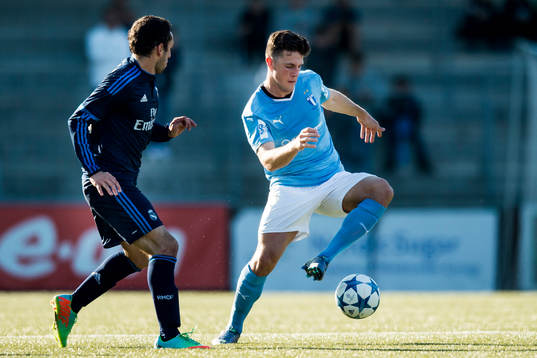 Real Madrids Mathias Rodriguez och Malmö FFs Oliver
