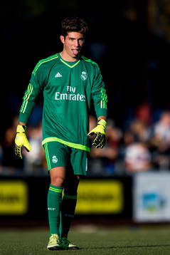 Real Madrids målvakt Luca Zidane deppar