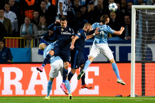 Real Madrids Cristiano Ronaldo och Karim Benzema och Malmö