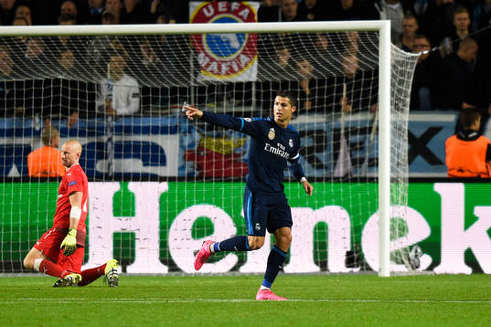 Real Madrids Cristiano Ronaldo jublar
