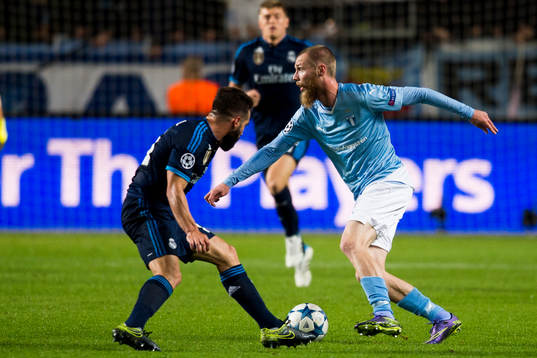 Real Madrids Alvaro Arbeloa och Malmö FFs Jo Inge Berget