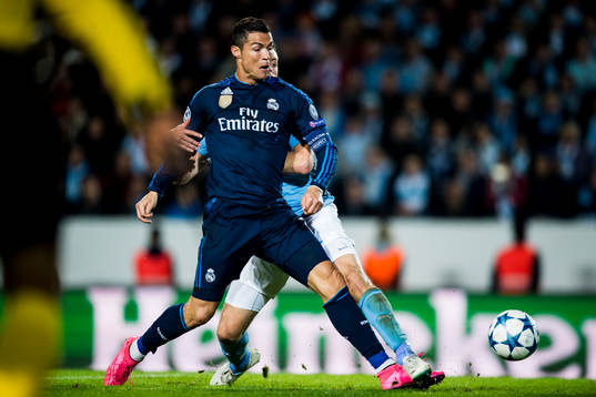 Real Madrids Cristiano Ronaldo gör 0-2 målet