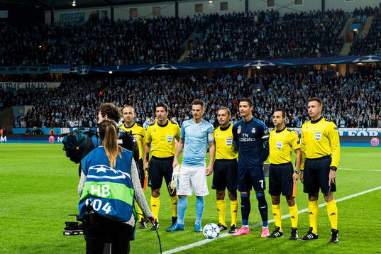 Malmö FFs Markus Rosenberg och Real Madrids Cristiano