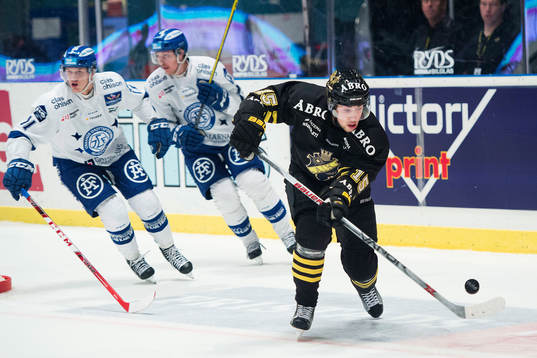 s Jonathan Andersson