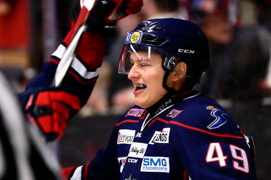Linköpings Rhett Rakhshani firar sitt 3-3-mål