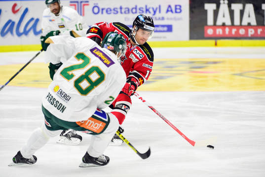Malmö Redhawks Joey Tenute och Färjestads Johan Persson