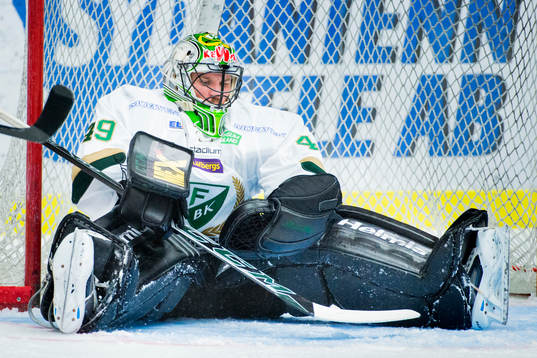 Färjestads målvakt Justin Pogge