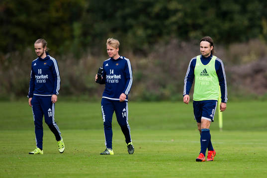 Djurgårdens Daniel Berntsen, Elliot Käck och Kevin Walker