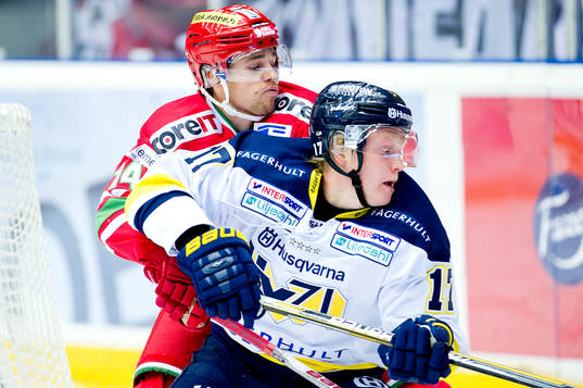 s Emil Johansson
