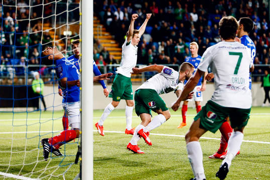 Hammarbys Mats Solheim jublar