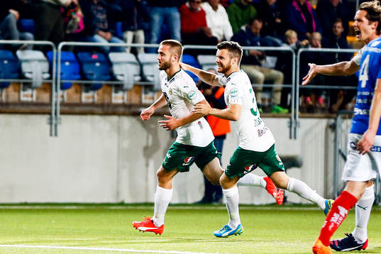 Hammarbys Mats Solheim jublar