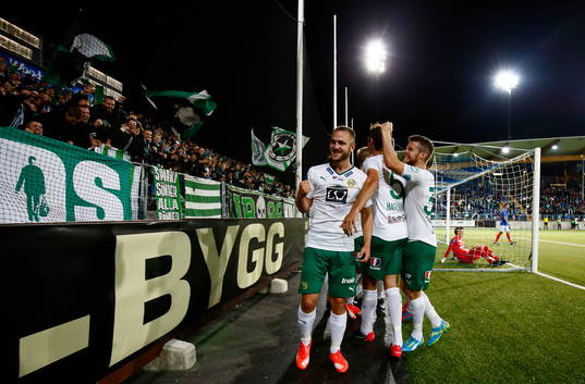 Hammarbys Mats Solheim jublar