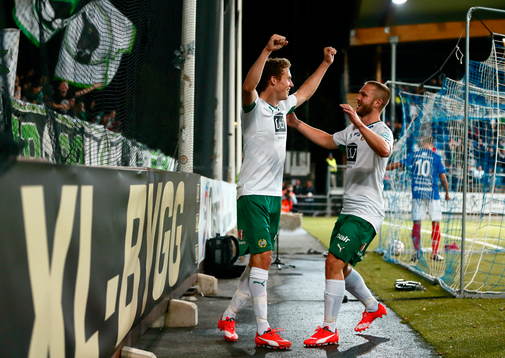 Hammarbys Fredrik Torsteinbø och Mats Solheim jublar