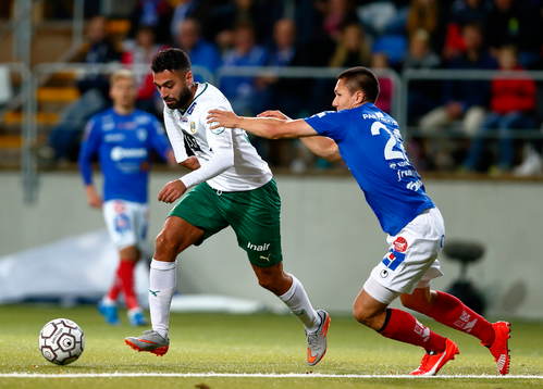 Hammarbys Imad Khalili och Åtvidabergs Sebastian Ramhorn