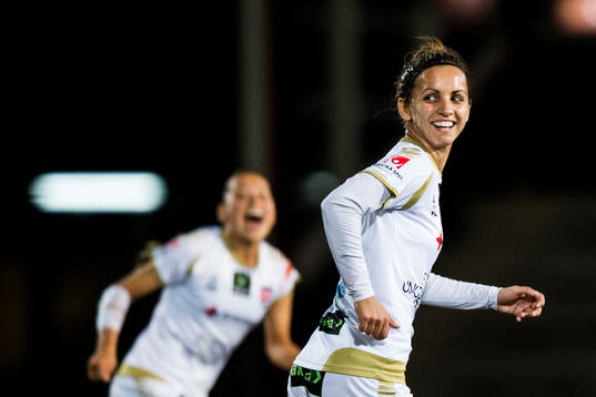 Rosengårds Natasa Andonova jublar