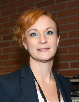 C-mores kommentator Lena Sundqvist