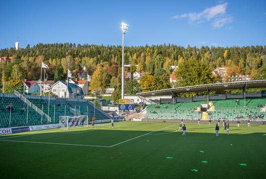 Gefle värmer upp innan fotbollsmatchen i Allsvenskan