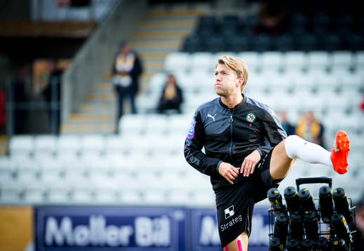 Örebros Martin Broberg värmer upp