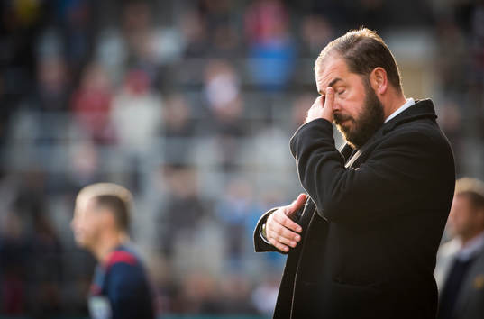 Örebros tränare Alexander Axén deppar