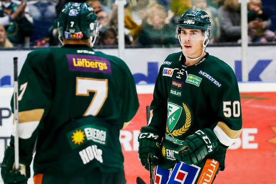 Färjestads Sebastian Erixon jublar