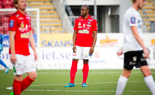 Falkenbergs Hakeem Araba deppar