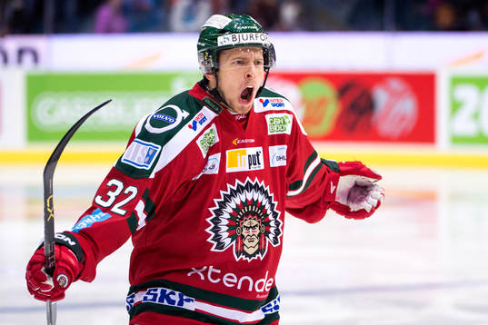 Frölundas Lukas Bengtsson jublar
