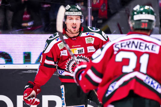 Frölundas Mats Rosseli Olsen jublar