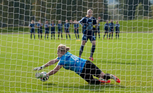 i kvalmatchen till div. 1 för damer mellan FC Hessleholm
