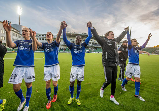 Sundsvall och Pa Amat Dibba jublar