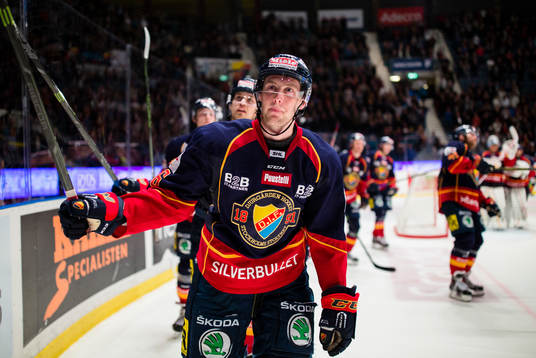 Djurgårdens Robin Norell tackar publiken