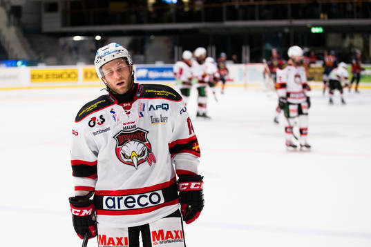Malmö Redhawks Derek Meech ser deppig ut