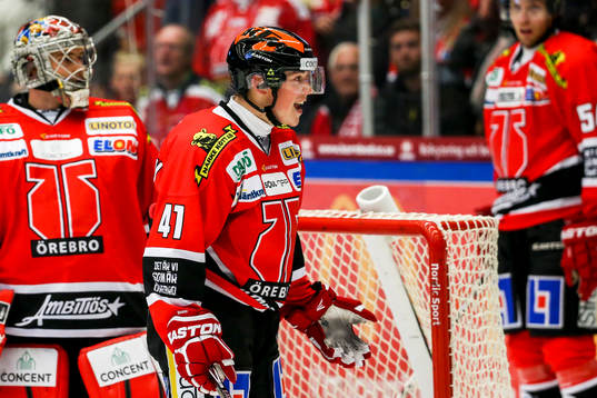 Örebros Joel Mustonen deppar