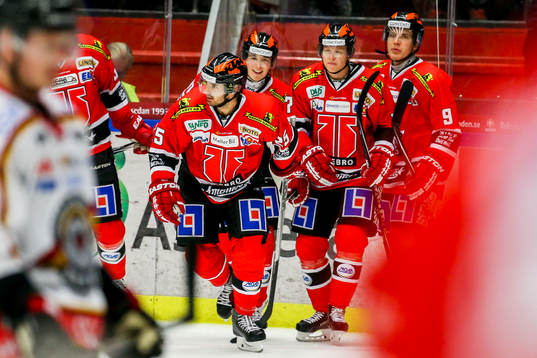 Örebros Martin Johansson jublar