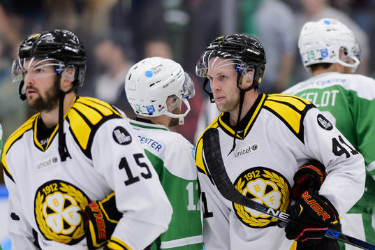 Brynäs Greg Scott (m) tackar för matchen