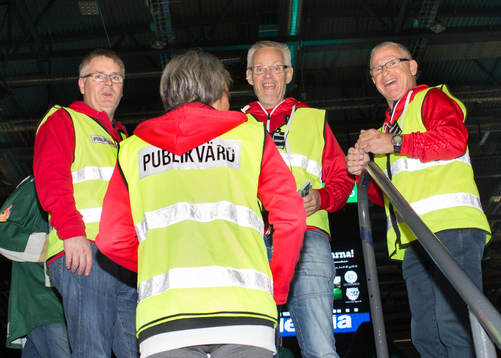 Glad publikvärdar