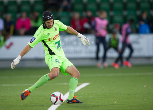 Gefles målvakt Emil Hedvall